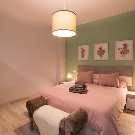 Tuguest El Almendro De Conde Alcala Apartman Granada Kültér fotó